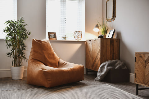 Luxury B Bag Indoor
