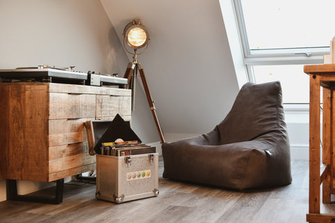 Luxury B Bag Indoor