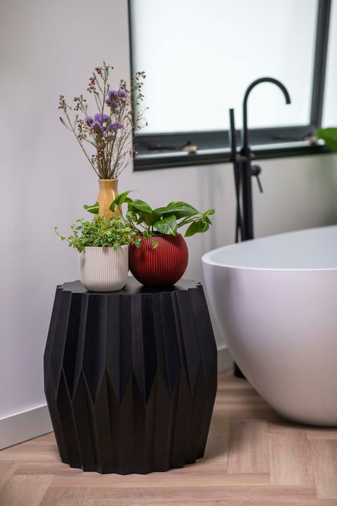 Vase Ball Groove Indoor - Multiple Colours & Sizes